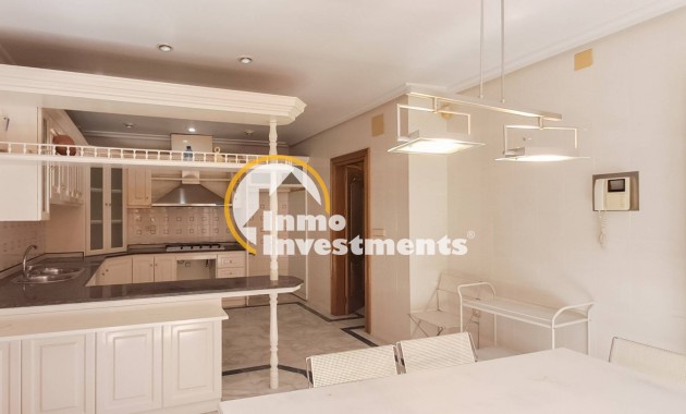 Reventa - Ático - San Pedro - Lo Pagan