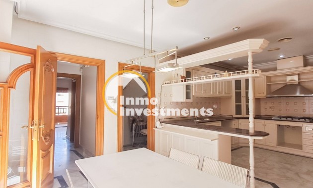 Reventa - Ático - San Pedro - Lo Pagan