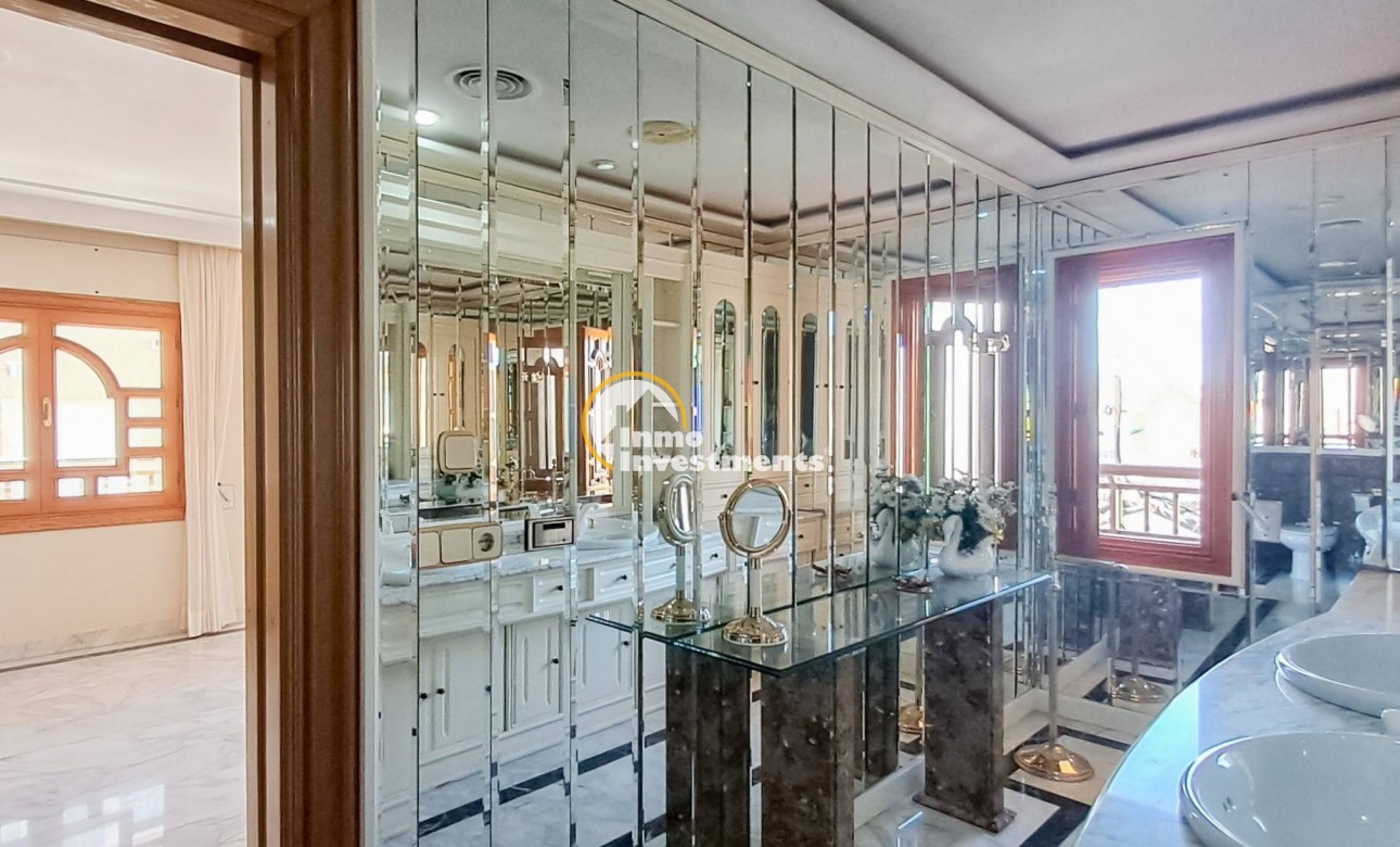 Reventa - Ático - San Pedro - Lo Pagan