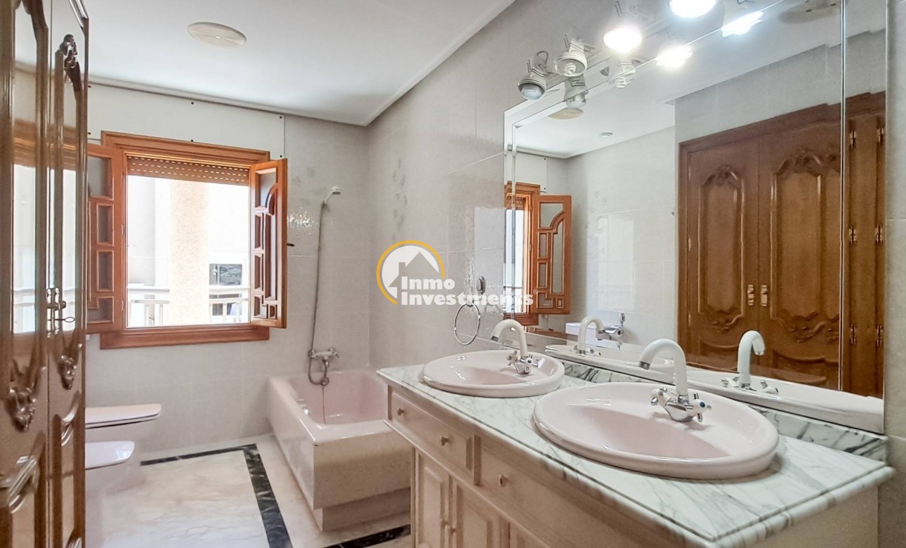 Reventa - Ático - San Pedro - Lo Pagan