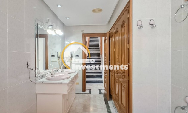 Reventa - Ático - San Pedro - Lo Pagan