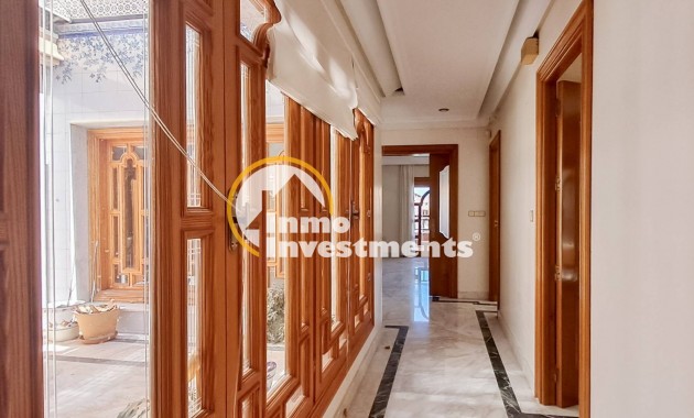 Reventa - Ático - San Pedro - Lo Pagan