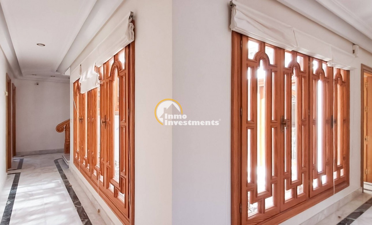 Reventa - Ático - San Pedro - Lo Pagan