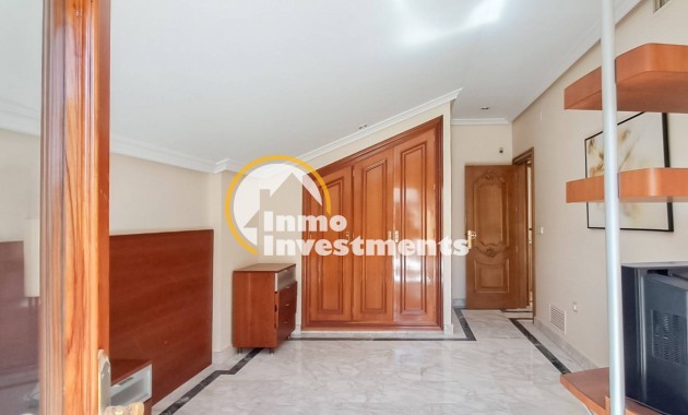 Reventa - Ático - San Pedro - Lo Pagan