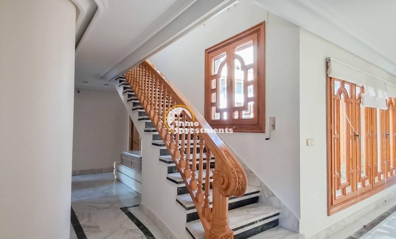 Reventa - Ático - San Pedro - Lo Pagan