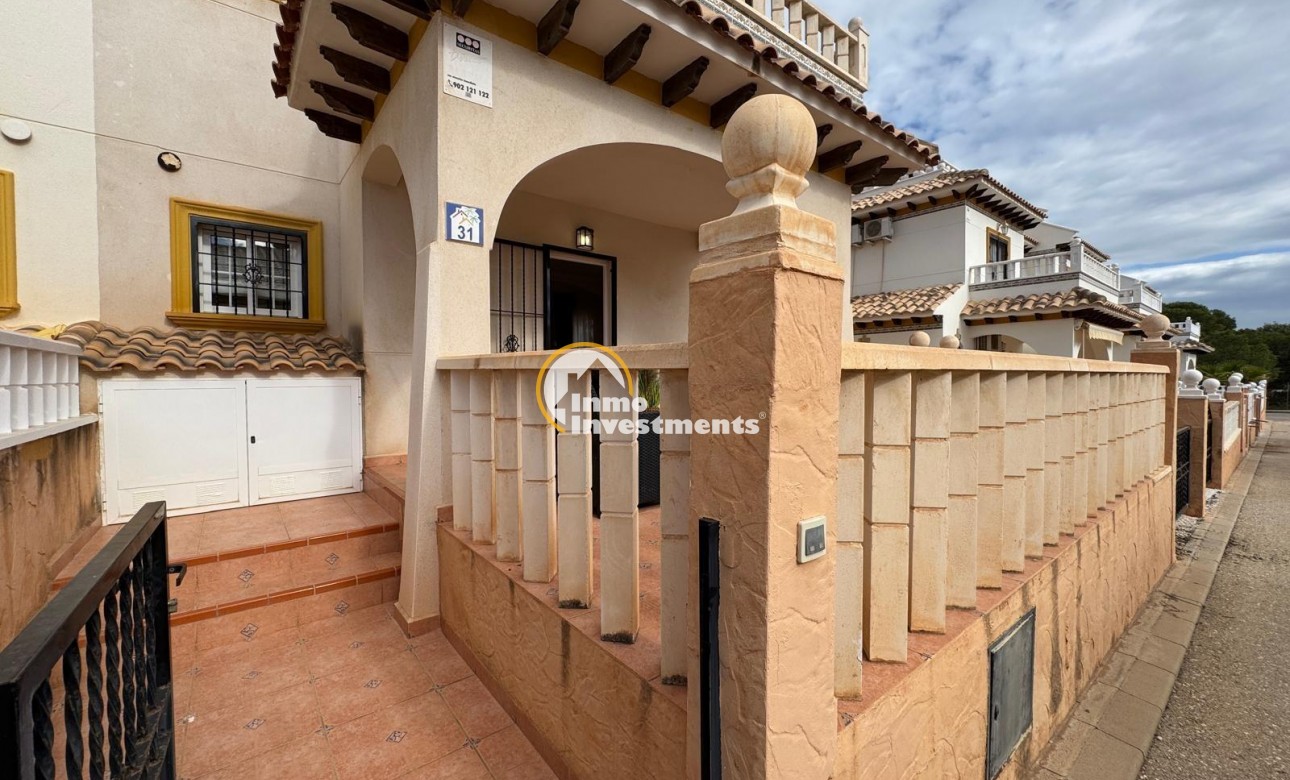 Resale - Villa - Orihuela Costa - Lomas de Cabo Roig-Los Dolses