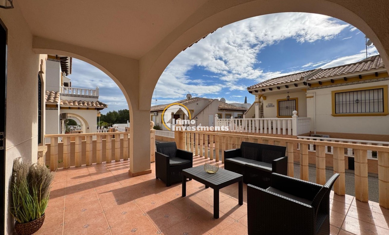 Resale - Villa - Orihuela Costa - Lomas de Cabo Roig-Los Dolses
