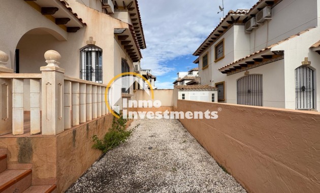 Resale - Villa - Orihuela Costa - Lomas de Cabo Roig-Los Dolses