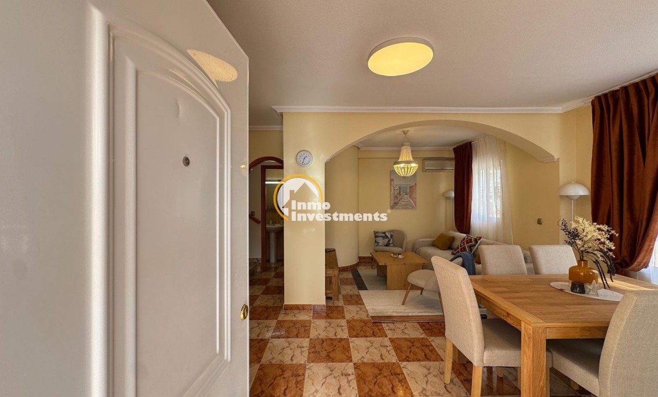 Resale - Villa - Orihuela Costa - Lomas de Cabo Roig-Los Dolses