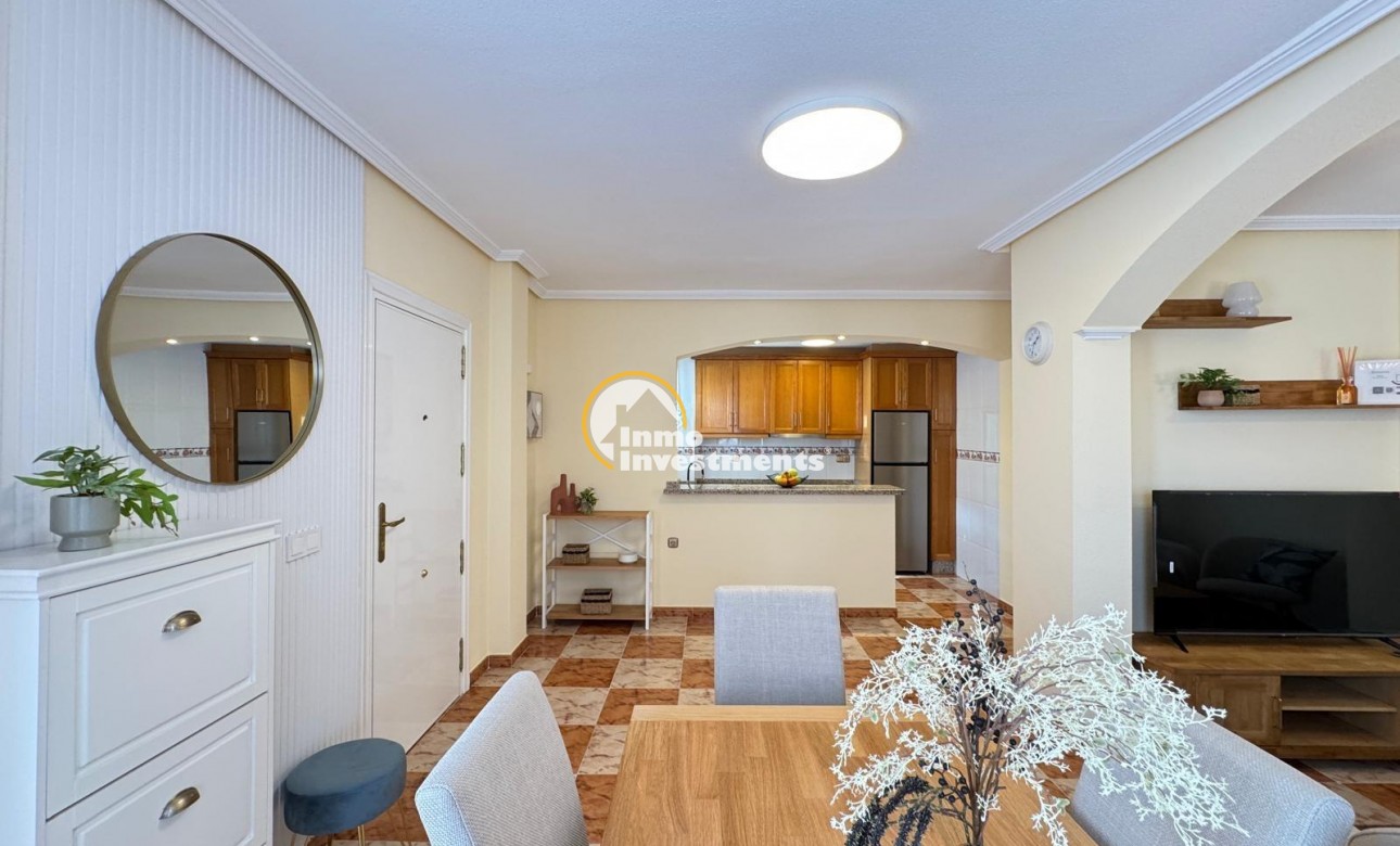 Resale - Villa - Orihuela Costa - Lomas de Cabo Roig-Los Dolses