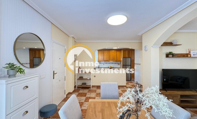 Resale - Villa - Orihuela Costa - Lomas de Cabo Roig-Los Dolses