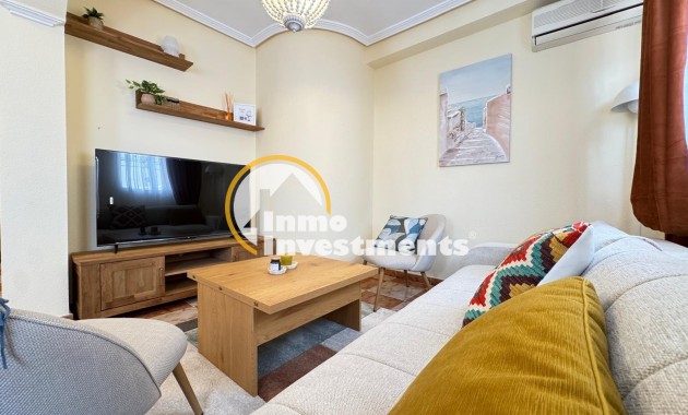 Resale - Villa - Orihuela Costa - Lomas de Cabo Roig-Los Dolses