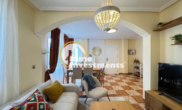 Resale - Villa - Orihuela Costa - Lomas de Cabo Roig-Los Dolses