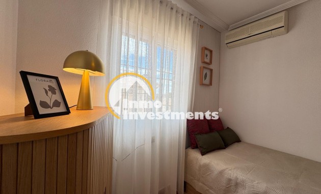 Resale - Villa - Orihuela Costa - Lomas de Cabo Roig-Los Dolses