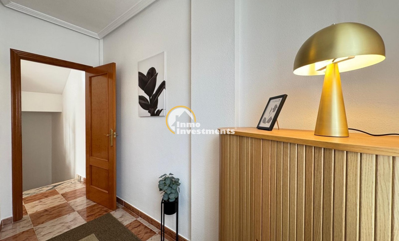 Resale - Villa - Orihuela Costa - Lomas de Cabo Roig-Los Dolses