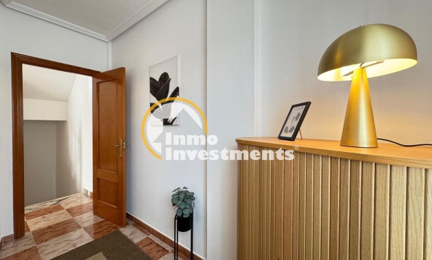 Resale - Villa - Orihuela Costa - Lomas de Cabo Roig-Los Dolses