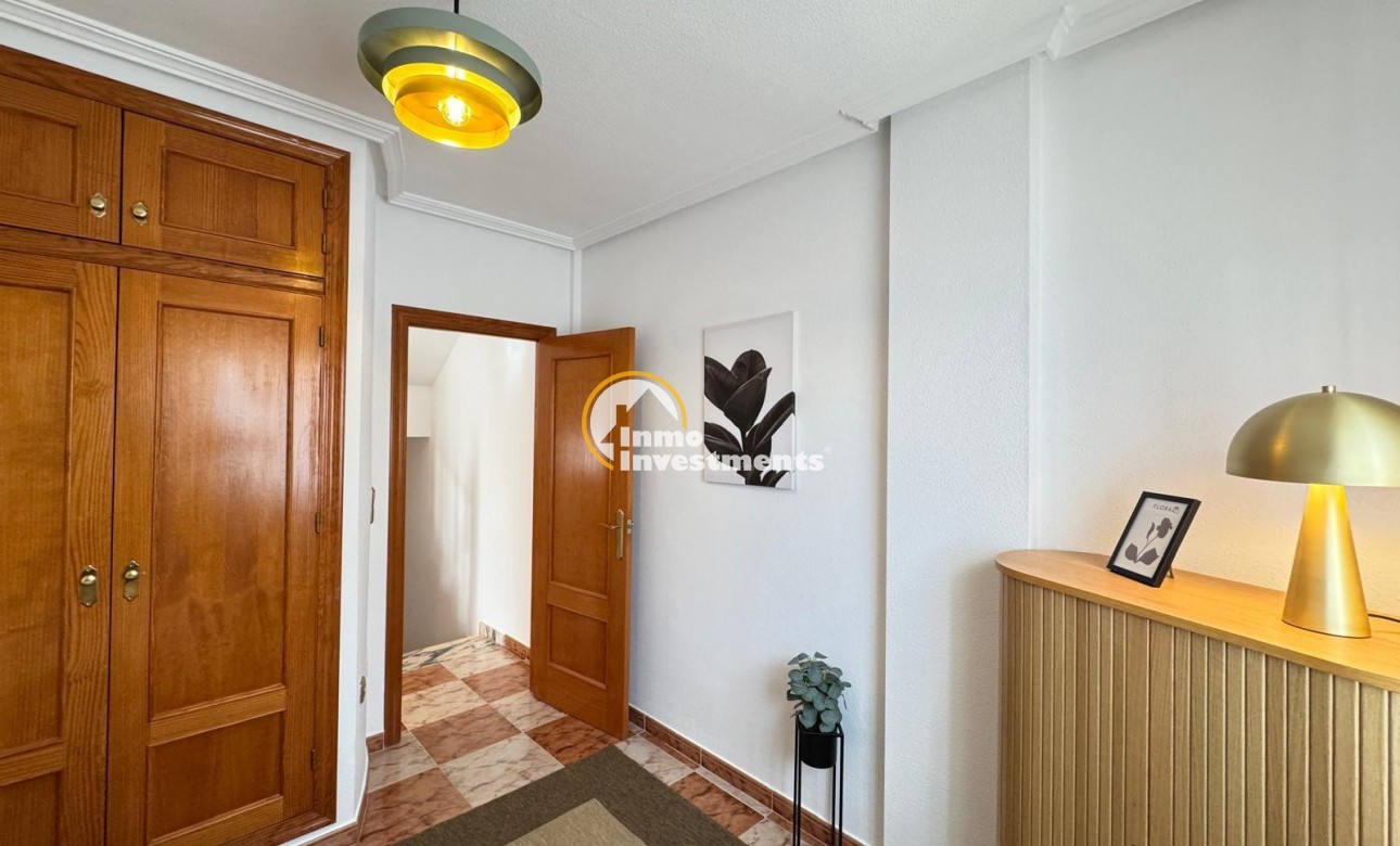 Resale - Villa - Orihuela Costa - Lomas de Cabo Roig-Los Dolses