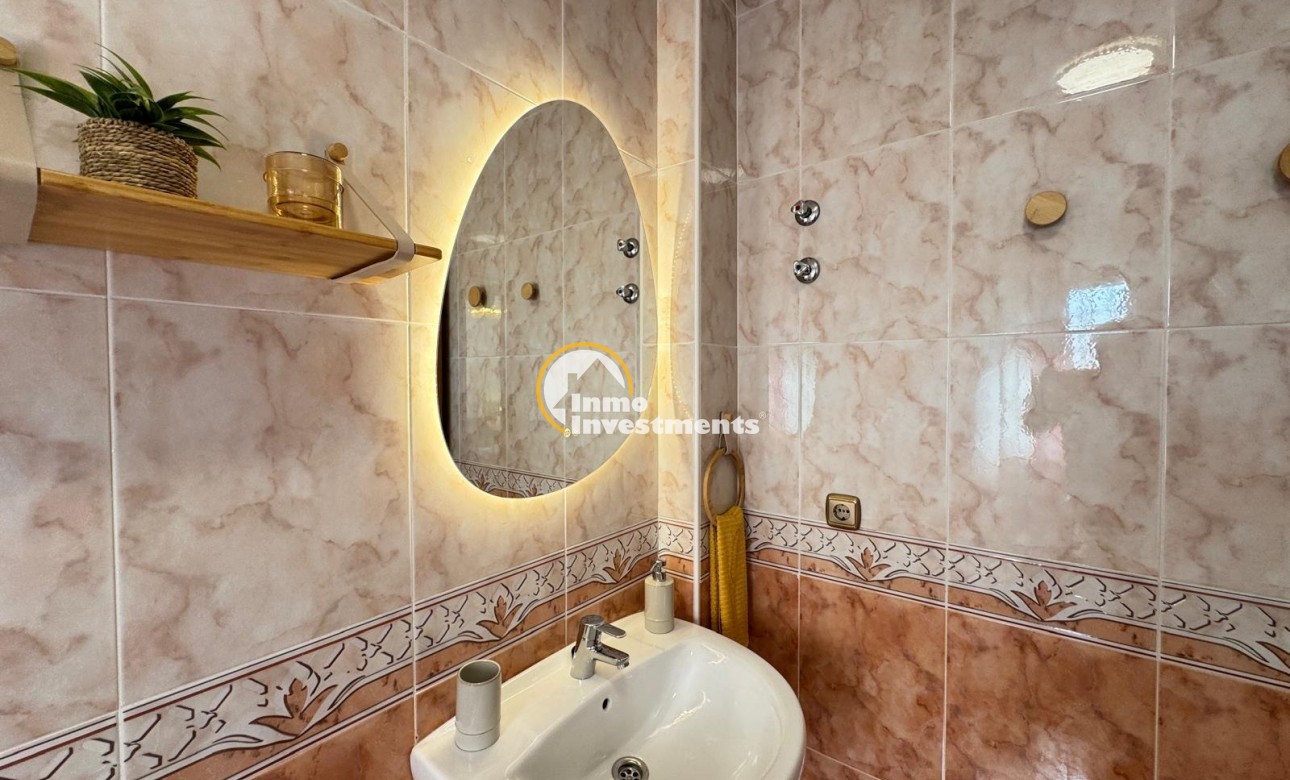 Resale - Villa - Orihuela Costa - Lomas de Cabo Roig-Los Dolses