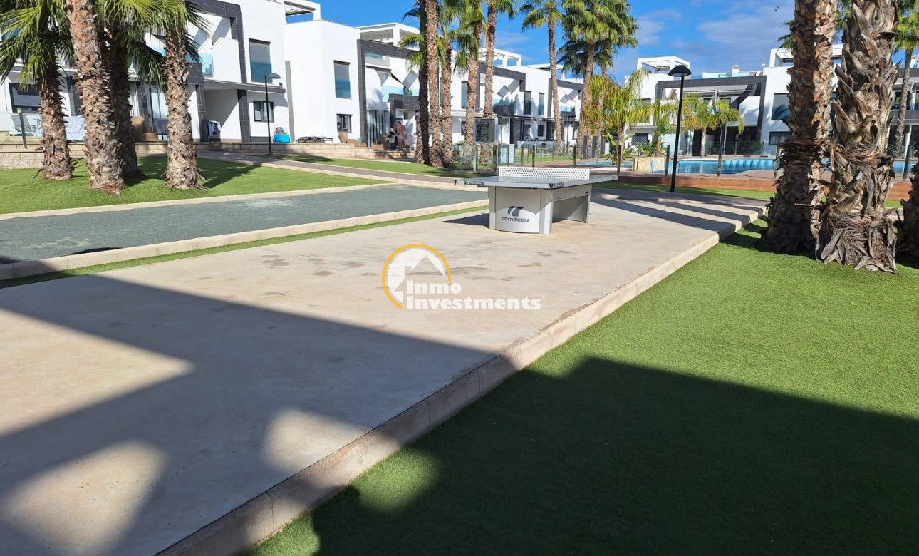 Resale - Bungalow - Orihuela Costa - La Zenia