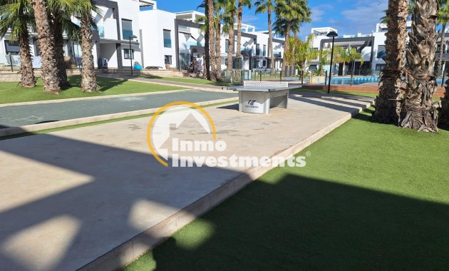 Resale - Bungalow - Orihuela Costa - La Zenia