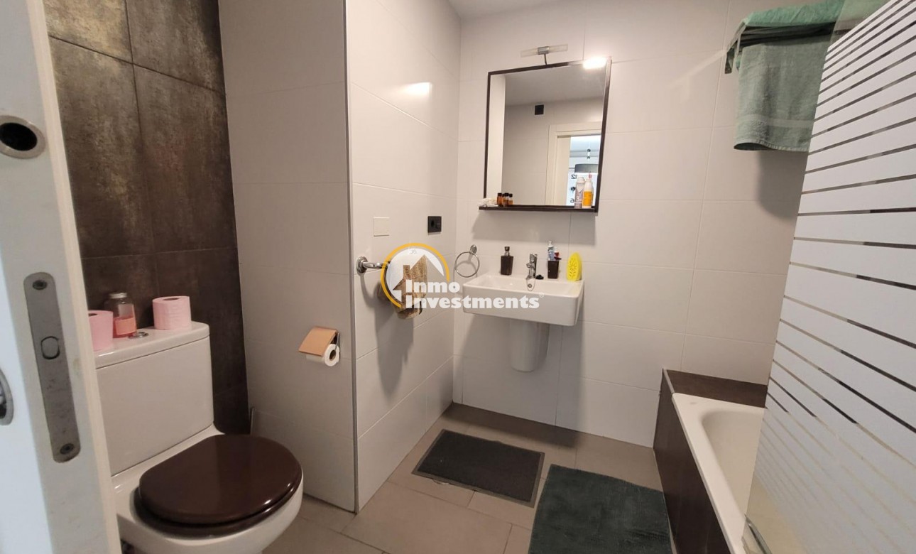 Resale - Bungalow - Orihuela Costa - La Zenia