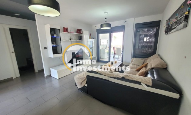 Resale - Bungalow - Orihuela Costa - La Zenia