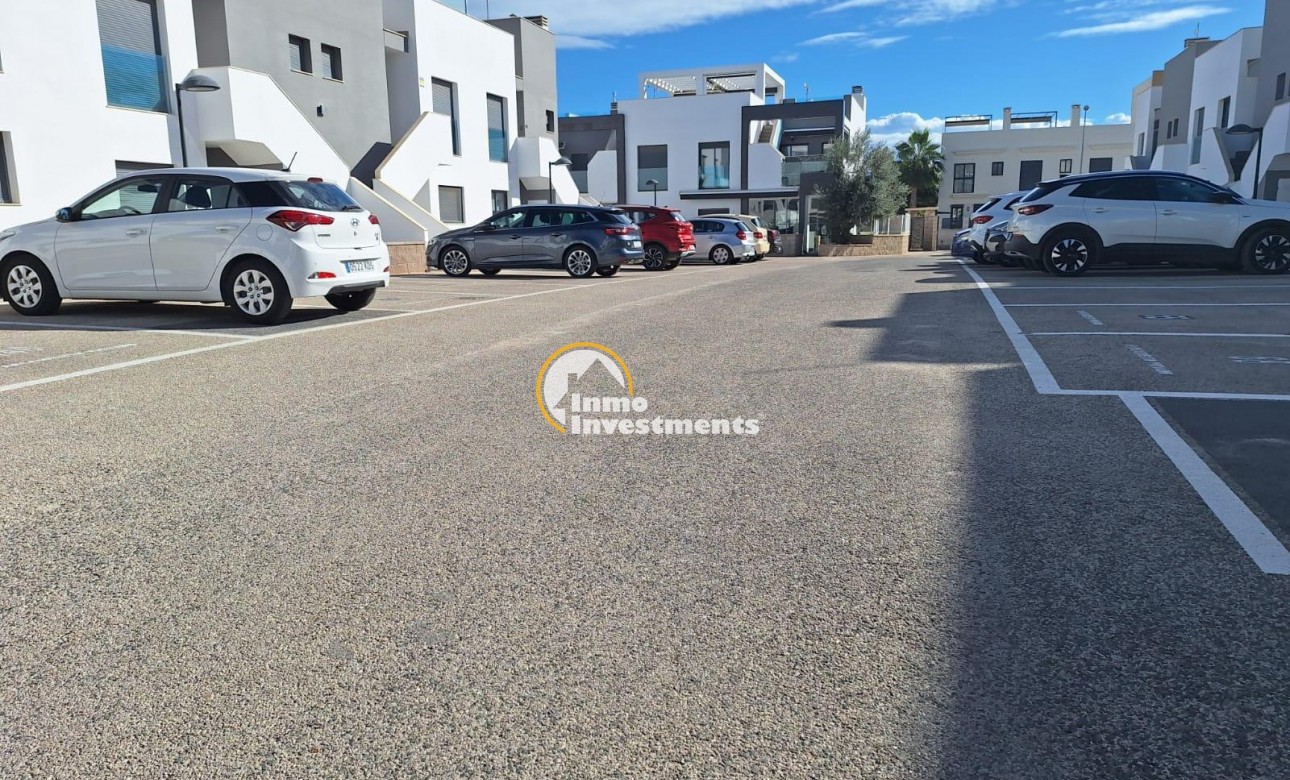 Resale - Bungalow - Orihuela Costa - La Zenia