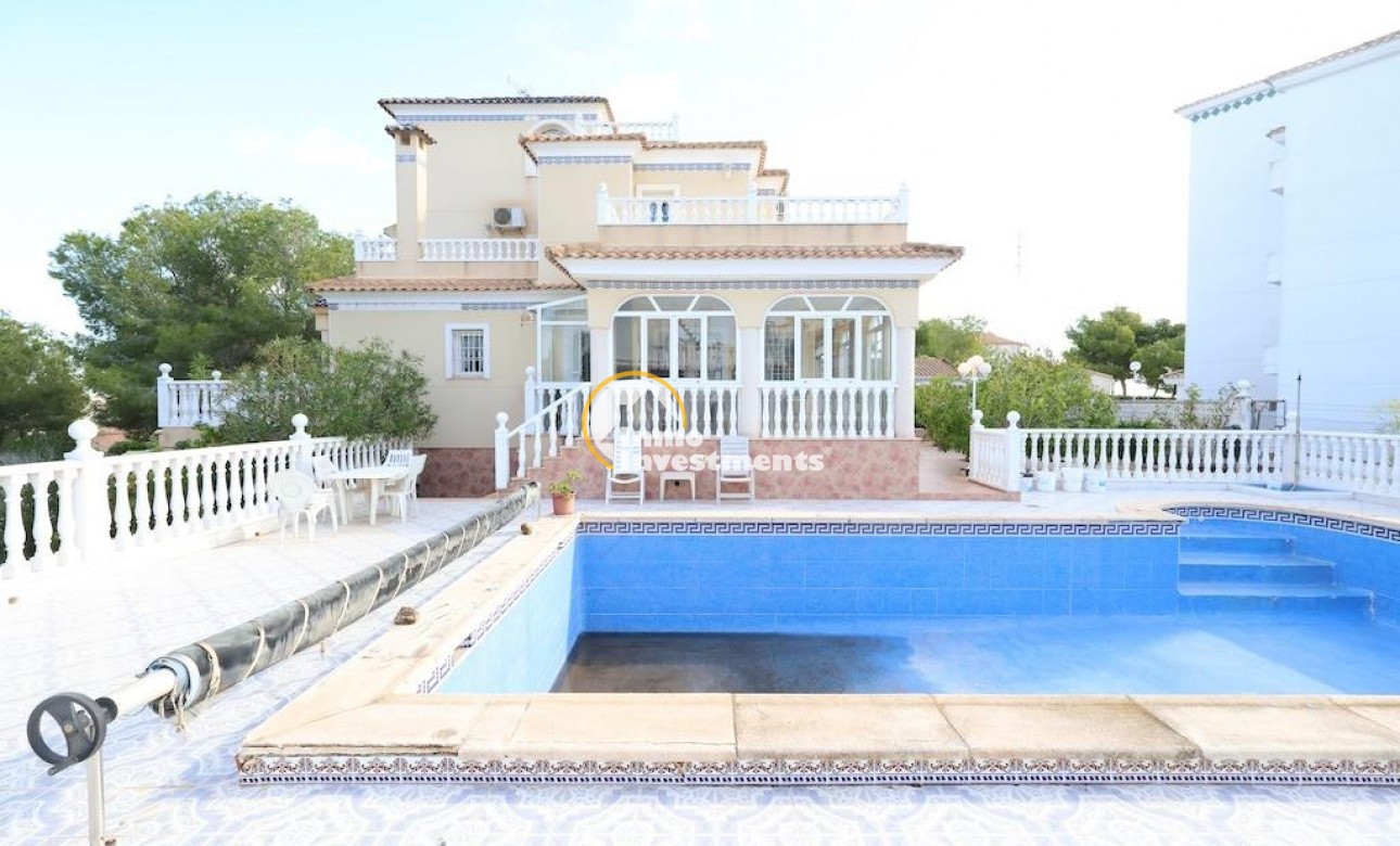 Reventa - Chalet independiente - Orihuela Costa - Villamartín-Las Filipinas