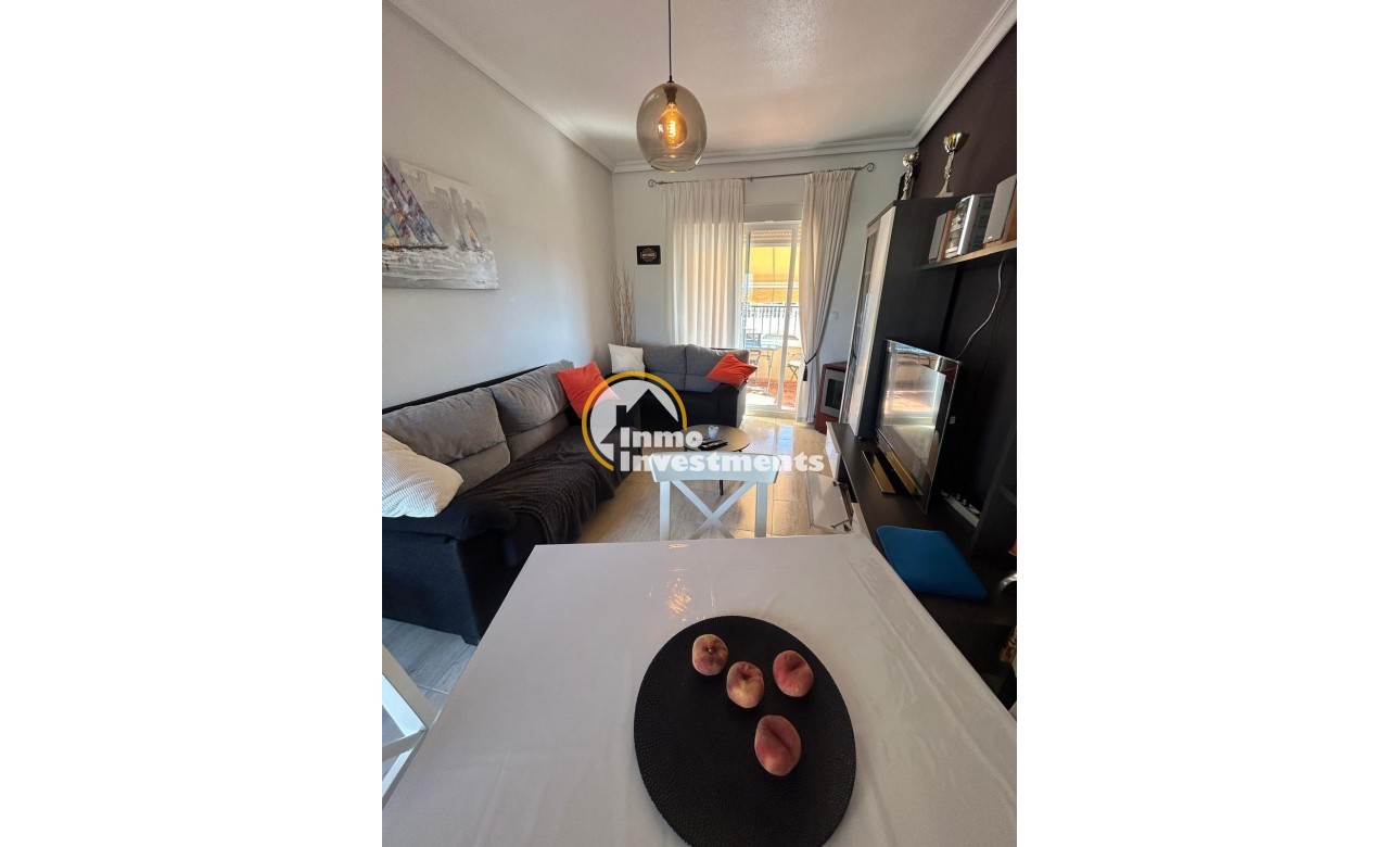 Reventa - Apartamento - Torrevieja - Aguas Nuevas