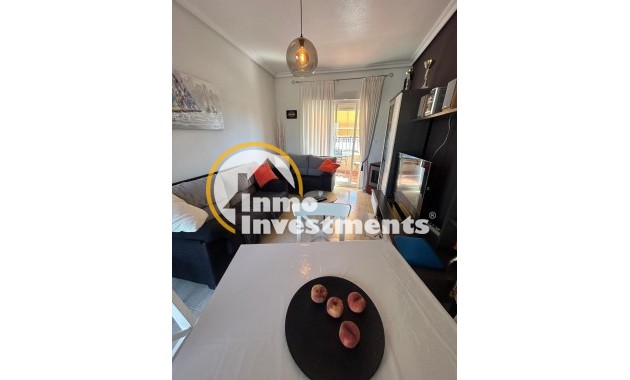 Reventa - Apartamento - Torrevieja - Aguas Nuevas