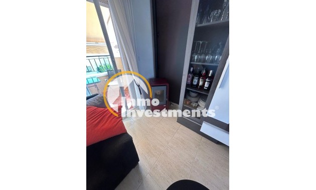 Reventa - Apartamento - Torrevieja - Aguas Nuevas
