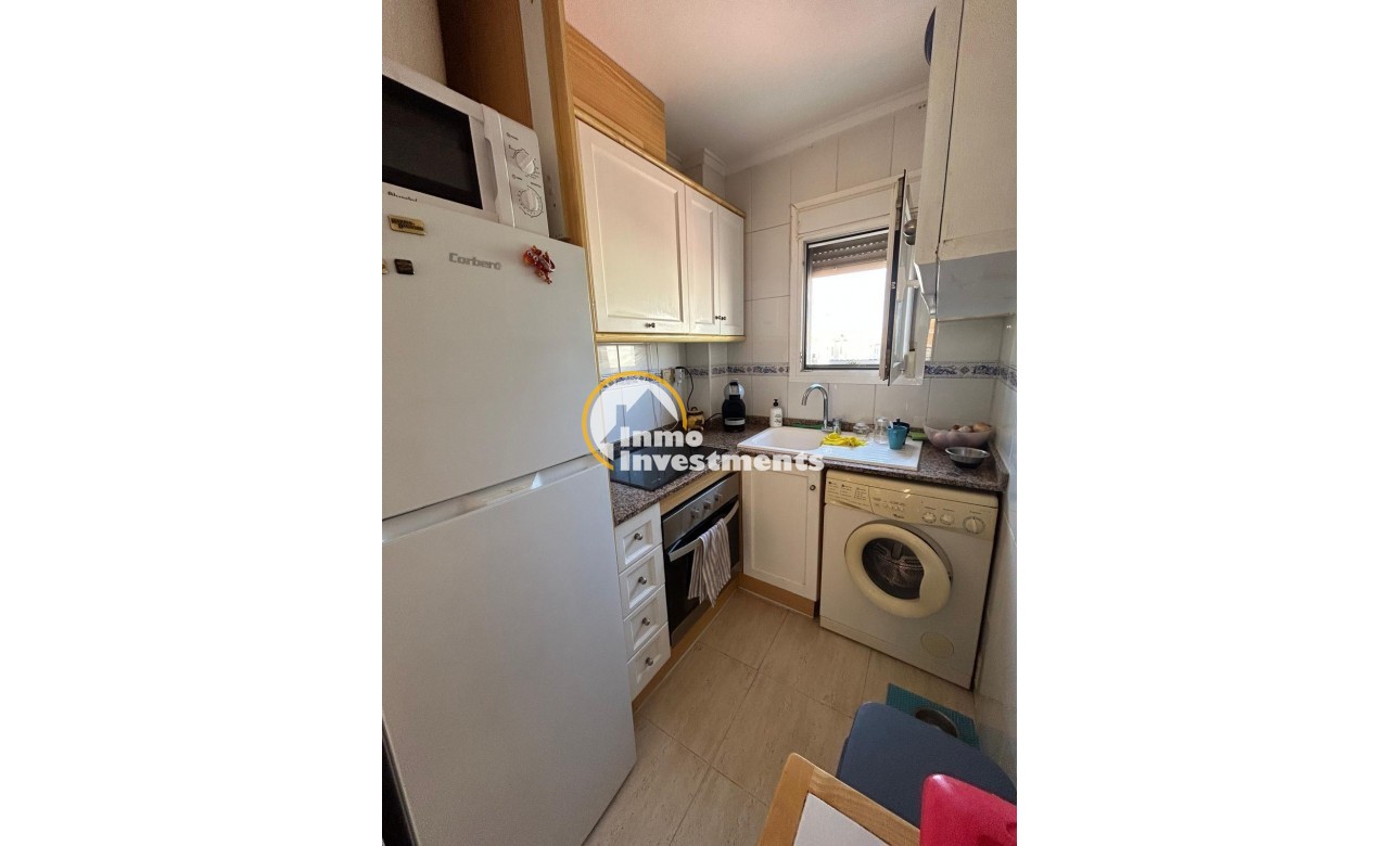 Reventa - Apartamento - Torrevieja - Aguas Nuevas