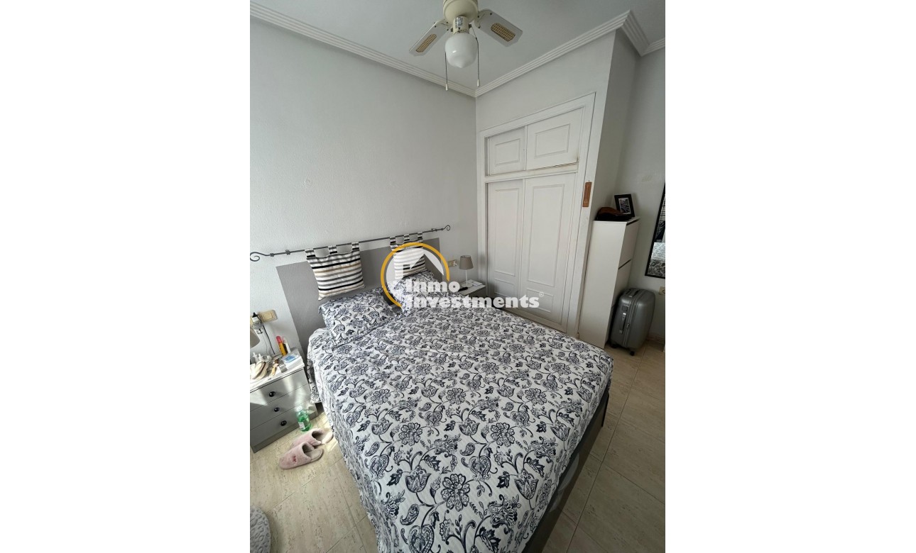 Reventa - Apartamento - Torrevieja - Aguas Nuevas