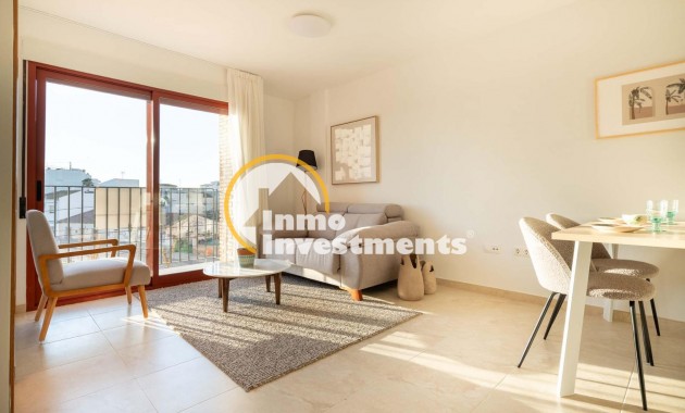Reventa - Apartamento - Avileses - Jerónimo Y Avileses