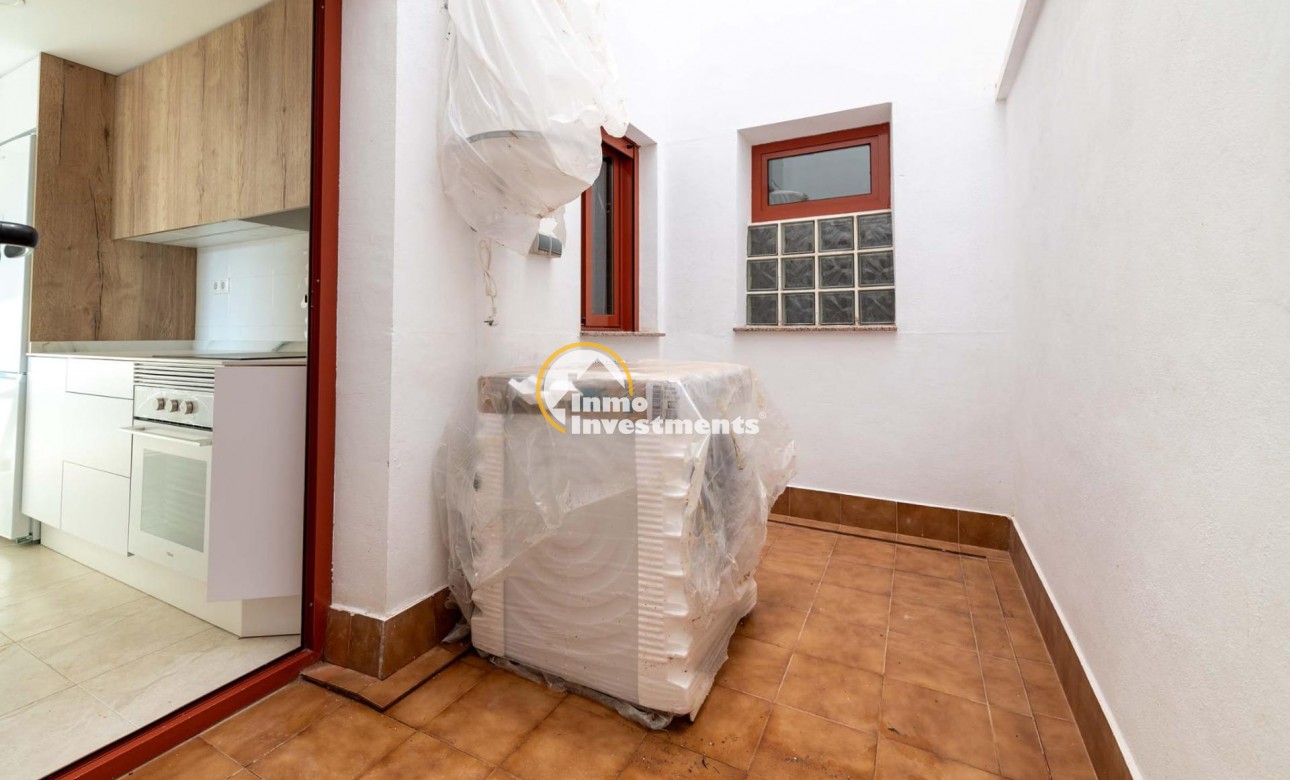 Reventa - Apartamento - Avileses - Jerónimo Y Avileses