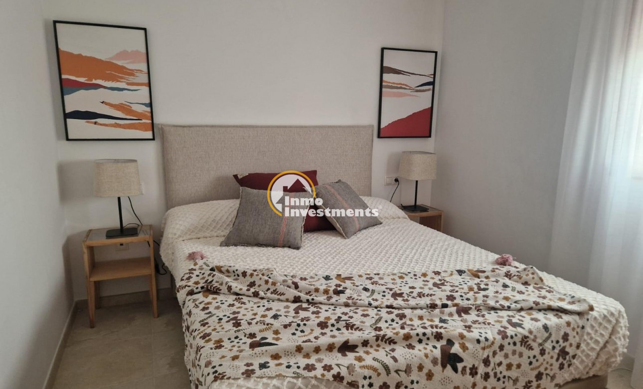 Reventa - Apartamento - Avileses - Jerónimo Y Avileses