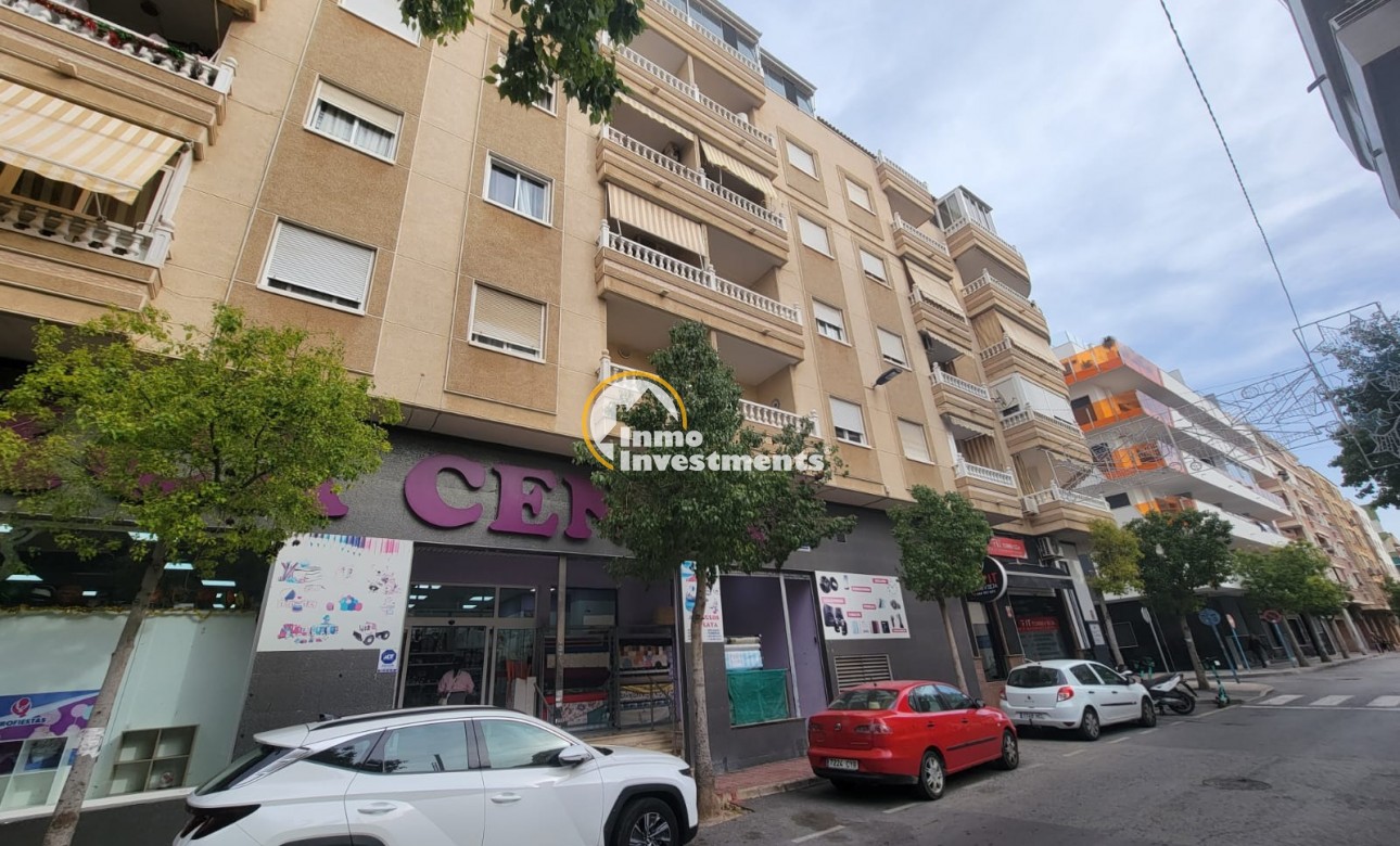 Till salu - Lägenhet - Torrevieja - Estacion de autobuses