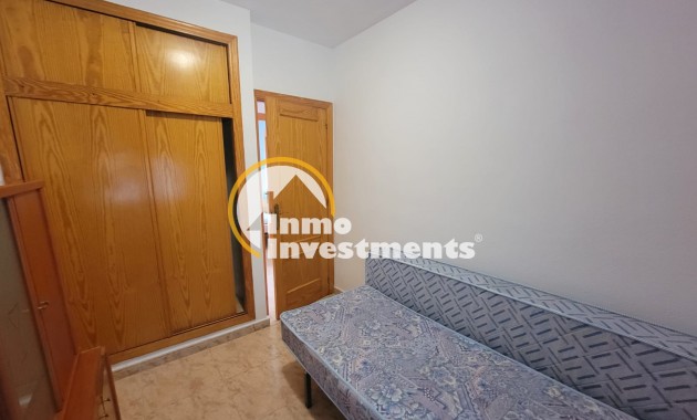 Till salu - Lägenhet - Torrevieja - Estacion de autobuses