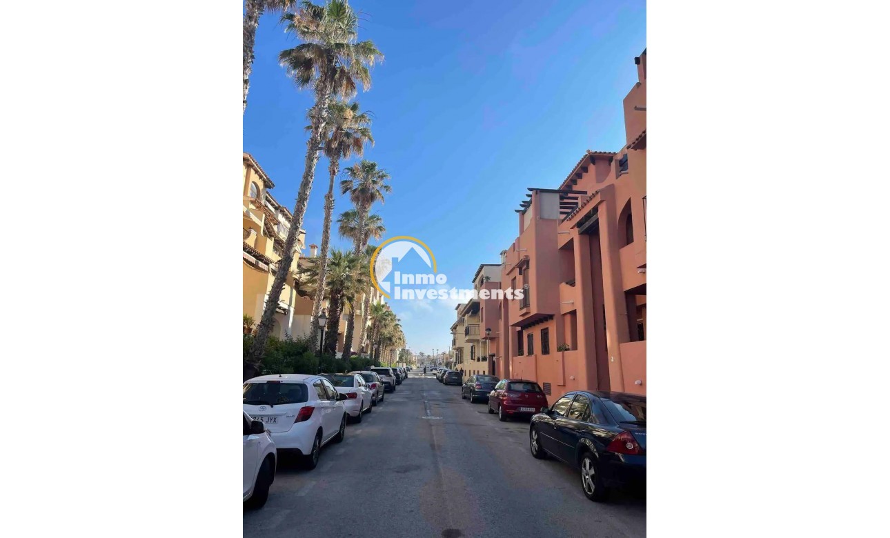 Resale - Apartment - Torrevieja - Los Frutales