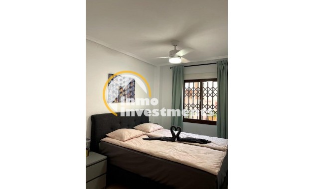 Resale - Apartment - Torrevieja - Los Frutales