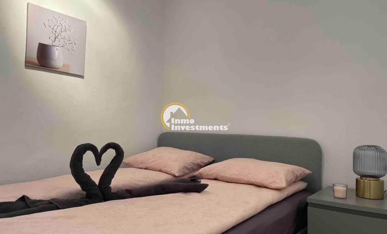 Resale - Apartment - Torrevieja - Los Frutales