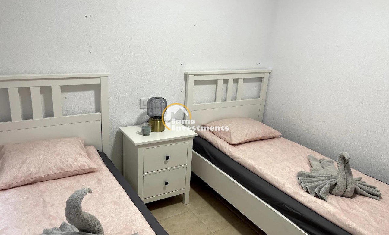 Resale - Apartment - Torrevieja - Los Frutales