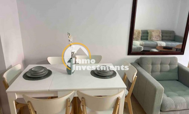 Resale - Apartment - Torrevieja - Los Frutales