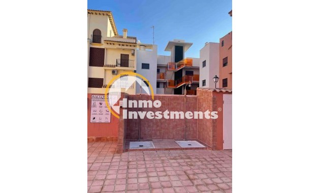 Resale - Apartment - Torrevieja - Los Frutales