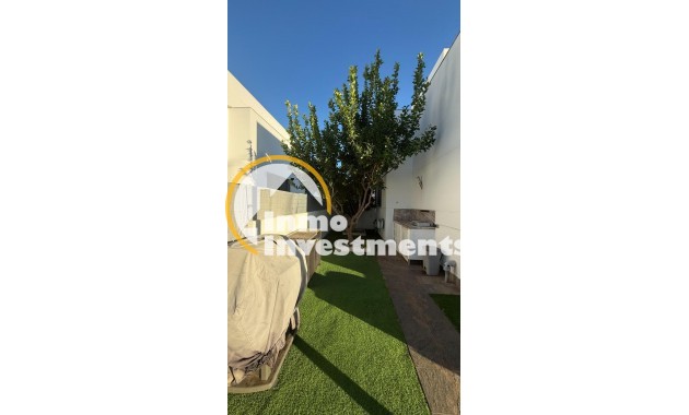 Reventa - Chalet independiente - Torrevieja - Aguas Nuevas