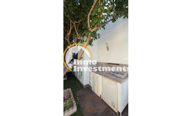 Reventa - Chalet independiente - Torrevieja - Aguas Nuevas