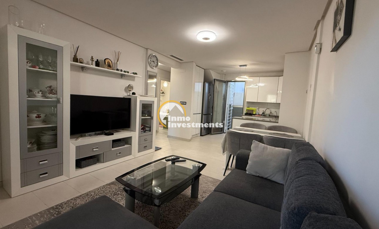 Reventa - Chalet independiente - Torrevieja - Aguas Nuevas