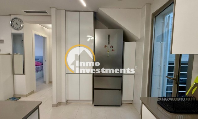 Reventa - Chalet independiente - Torrevieja - Aguas Nuevas