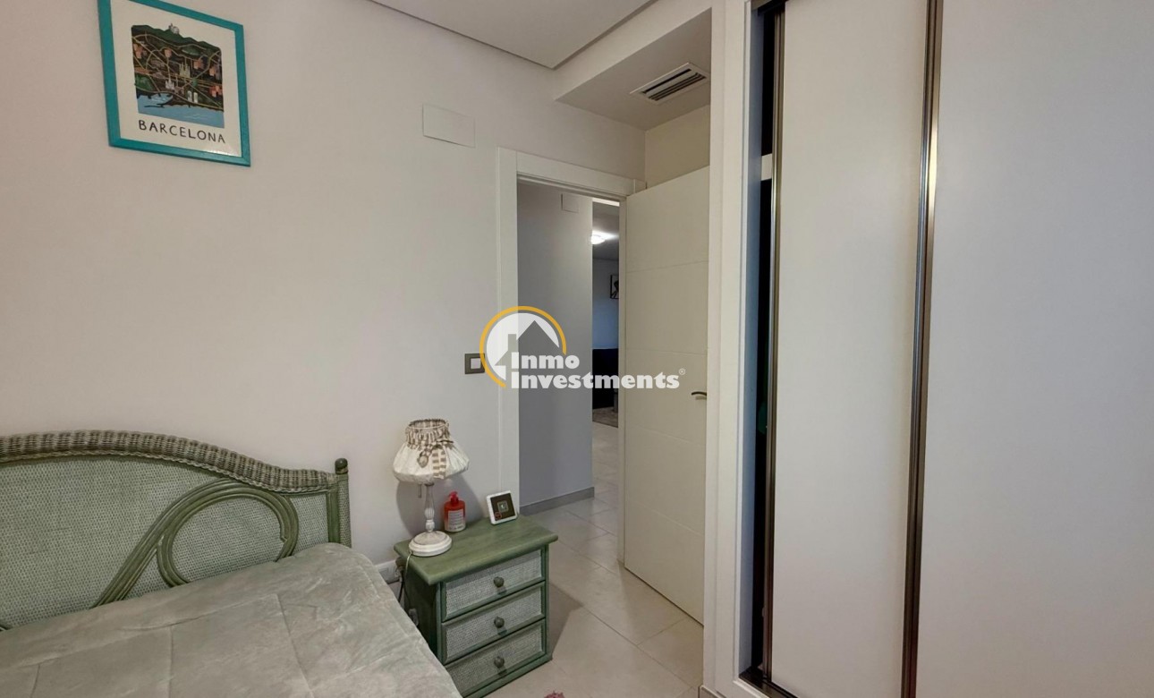 Reventa - Chalet independiente - Torrevieja - Aguas Nuevas