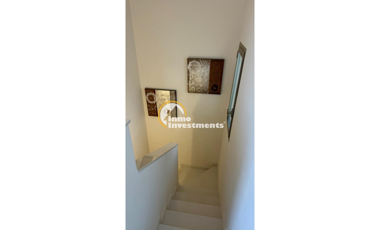 Reventa - Chalet independiente - Torrevieja - Aguas Nuevas